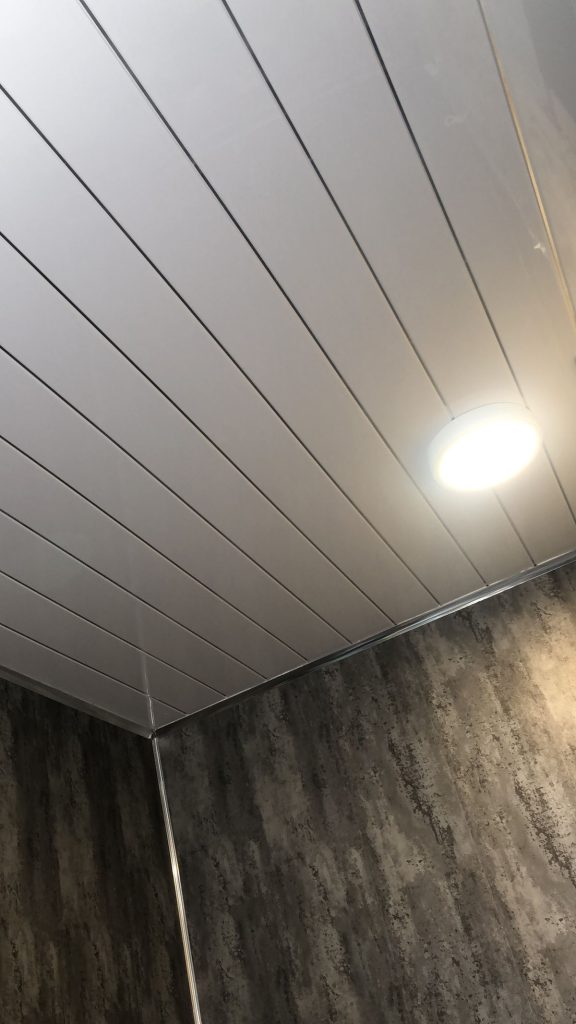 سقف کاذب سرویس بهداشتی pvc